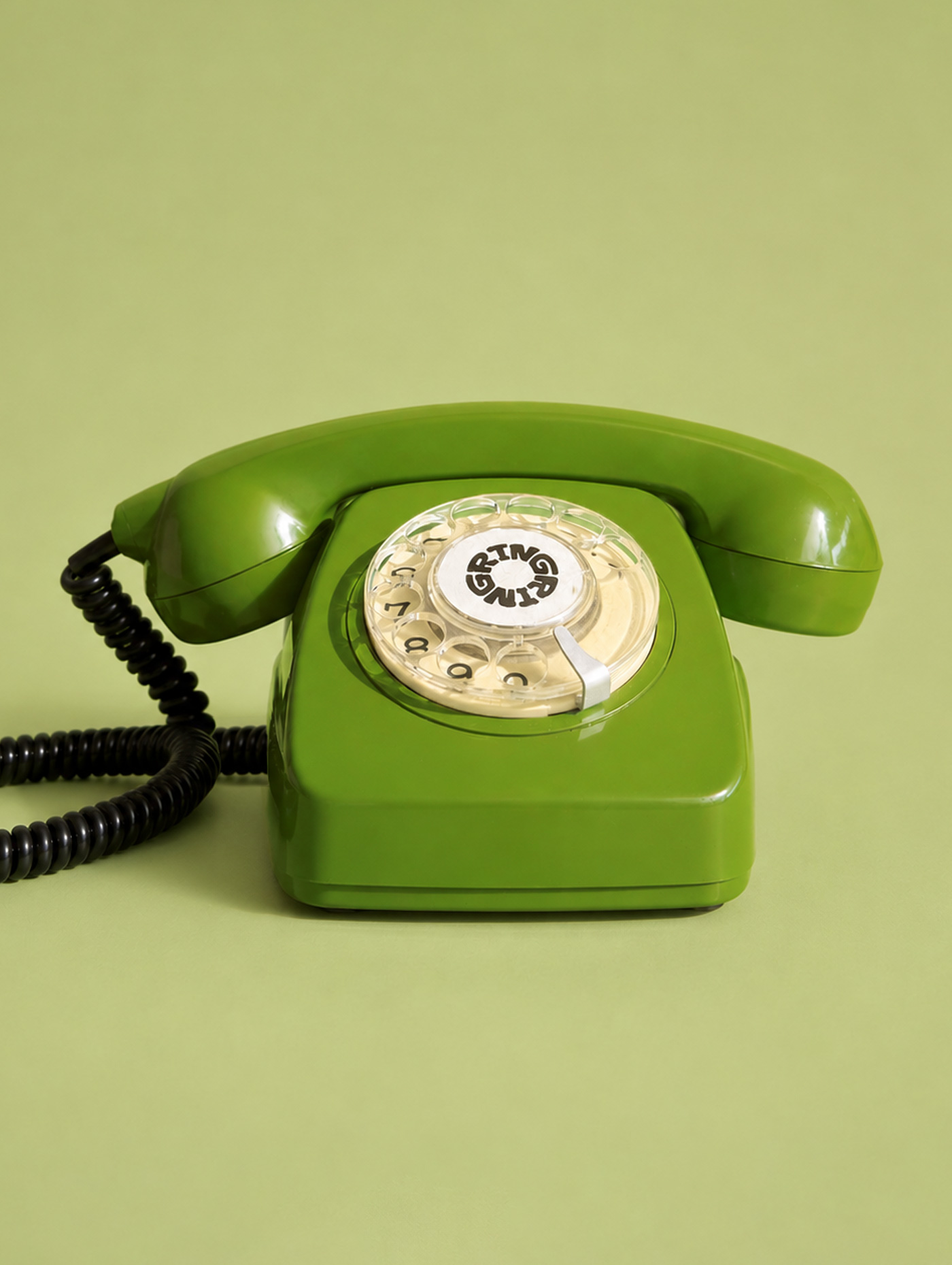 Olive — vintage French telephone audio guestbook hire in France