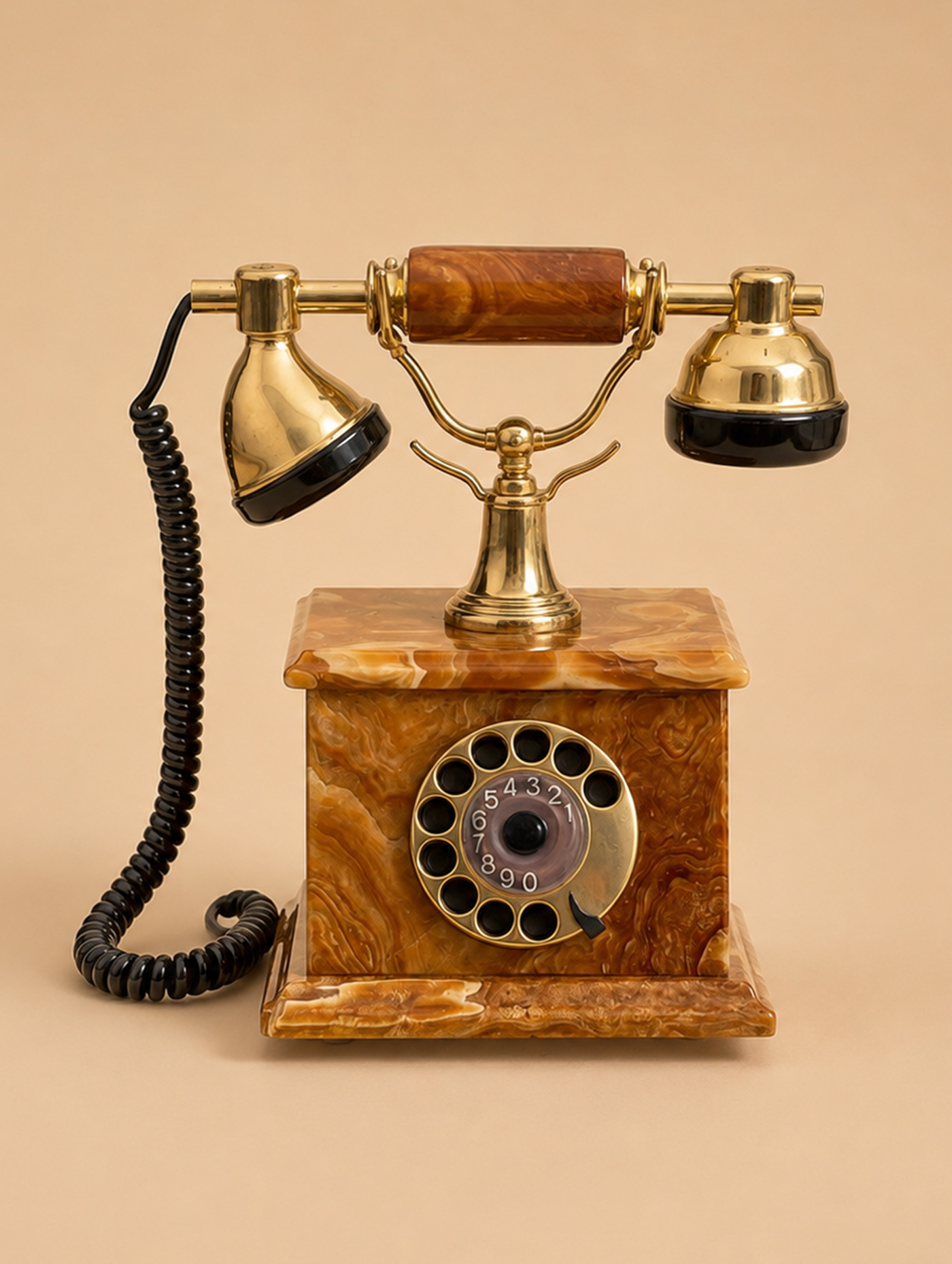 Praline — vintage French telephone audio guestbook hire in France